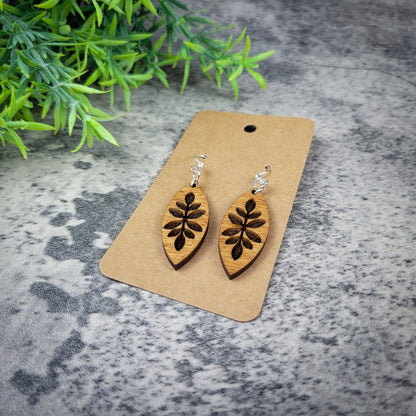 Engraved Wooden Leaf Dangle Earrings – Birch Wood Etched Jewelry