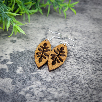 Engraved Wooden Leaf Dangle Earrings – Birch Wood Etched Jewelry
